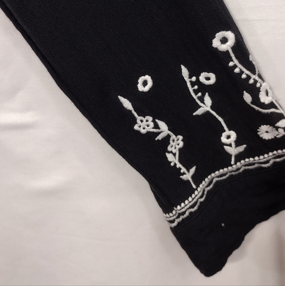H&M Babydoll Blouse Women's 12 Black White  Preppy Academia Boho Retro 90s Y2K - Picture 3 of 8